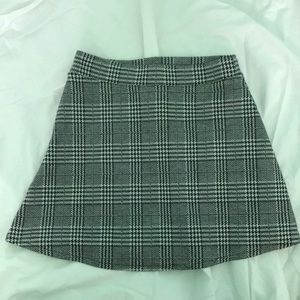 Brandy Melville Mini skirt